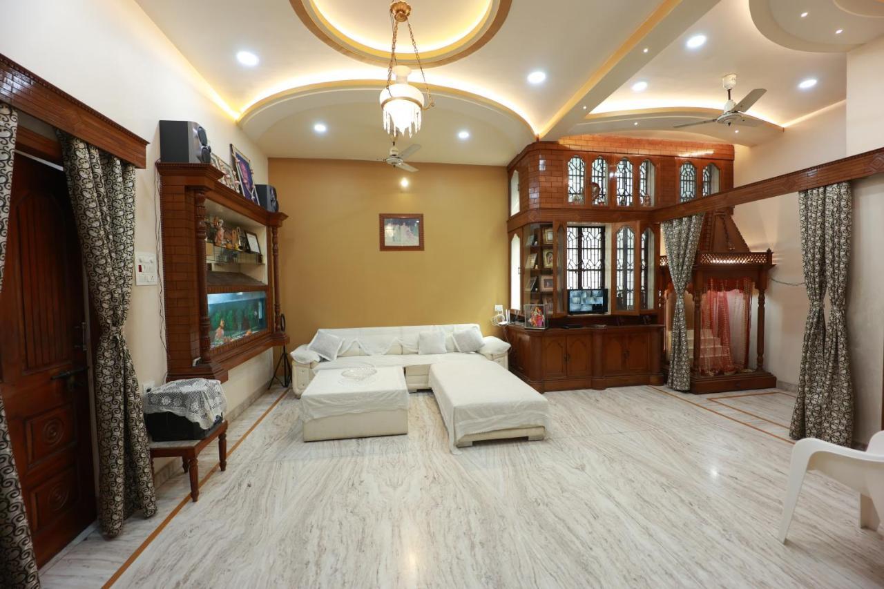 Kapoor Sahab Homestay : It'S A Home Away From Home. Waranasi Zewnętrze zdjęcie
